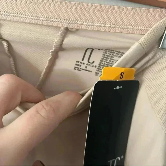 NWT TC Fine  Intimates Cool On You Hi-Waist Thigh Slimmer 4419 S - Picture 6 of 6